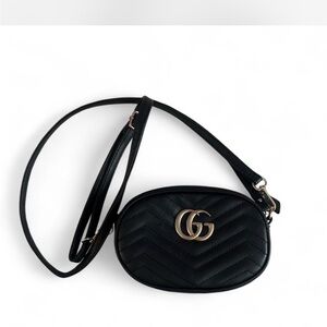 Gucci Black Chevron Quilted Leather Oval Crossbody with Double G